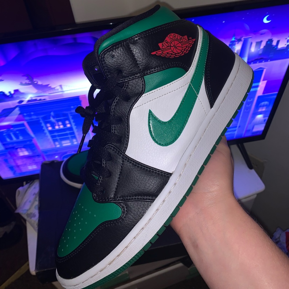 Mens high top ones